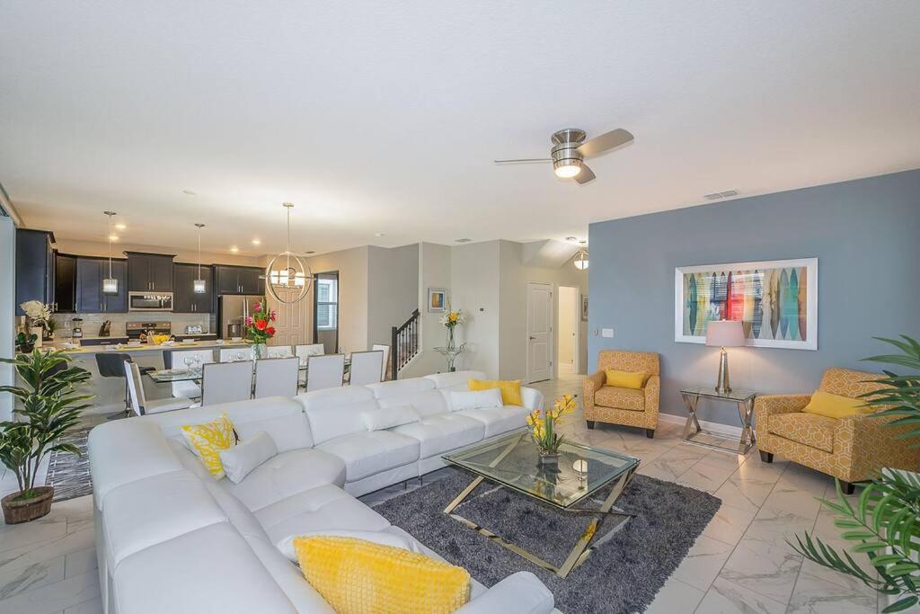 Luxury Villa Inside Storey Lake, Kissimmee - No Extra Fees エクステリア 写真
